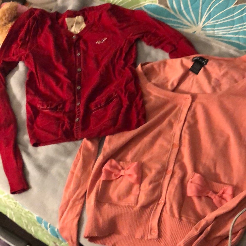 Hollister& Wetseal Red& Nude Pink Sweaters -Size L